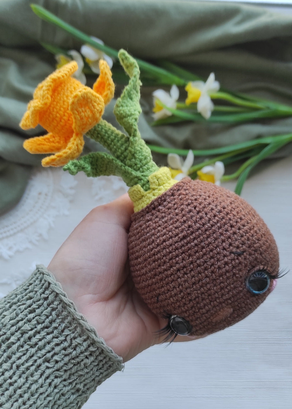 Handmade crochet daffodil gift, eco-friendly cotton soft sculpture, no-water plant decor
